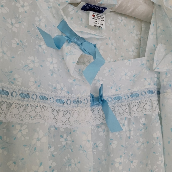 Vintage nightie set - Picture 3 of 14